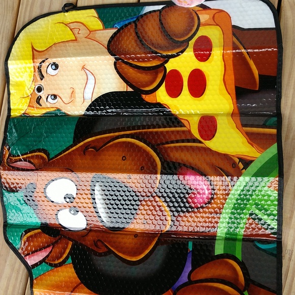 Rare Windshield Sun Protection Scooby-Doo Gang Sunshade  Collectible 2006 New - Picture 3 of 4